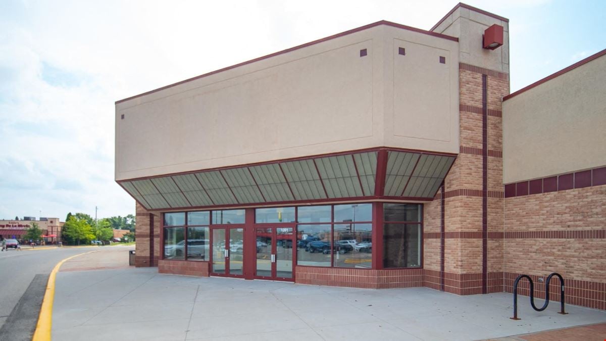 Crossroads Shopping Center | National Anchor Retail Opportunity