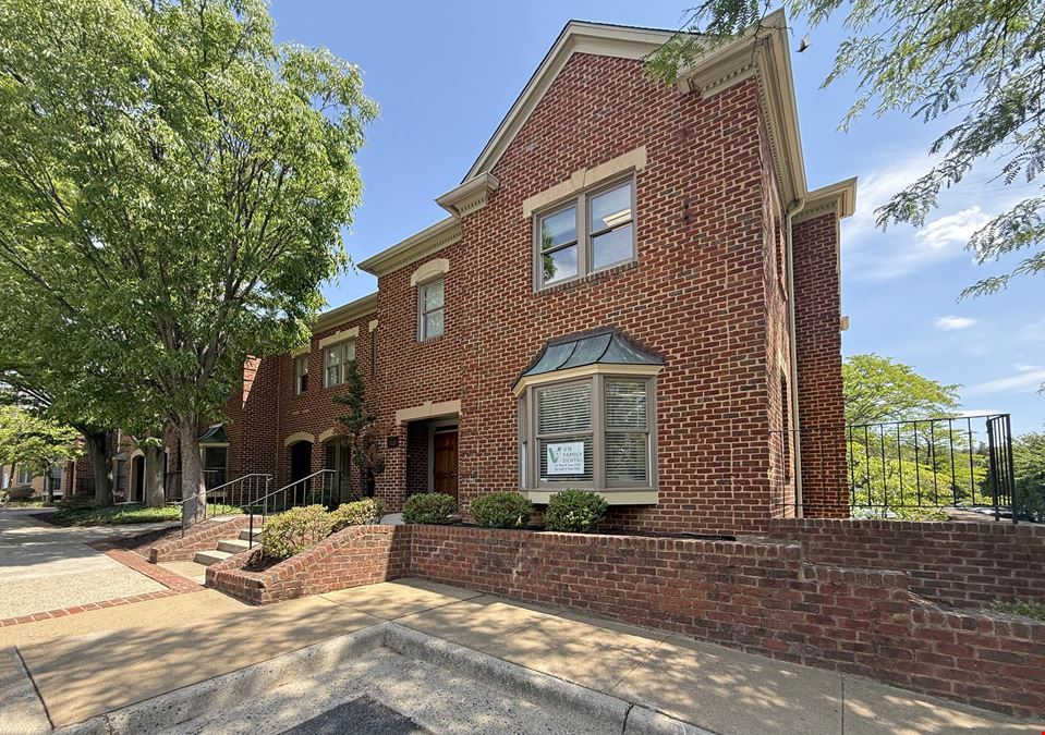 4200 Evergreen Lane, Units 334-335