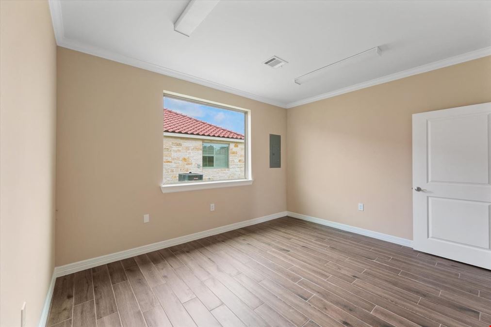 2743 Smith Ranch Rd