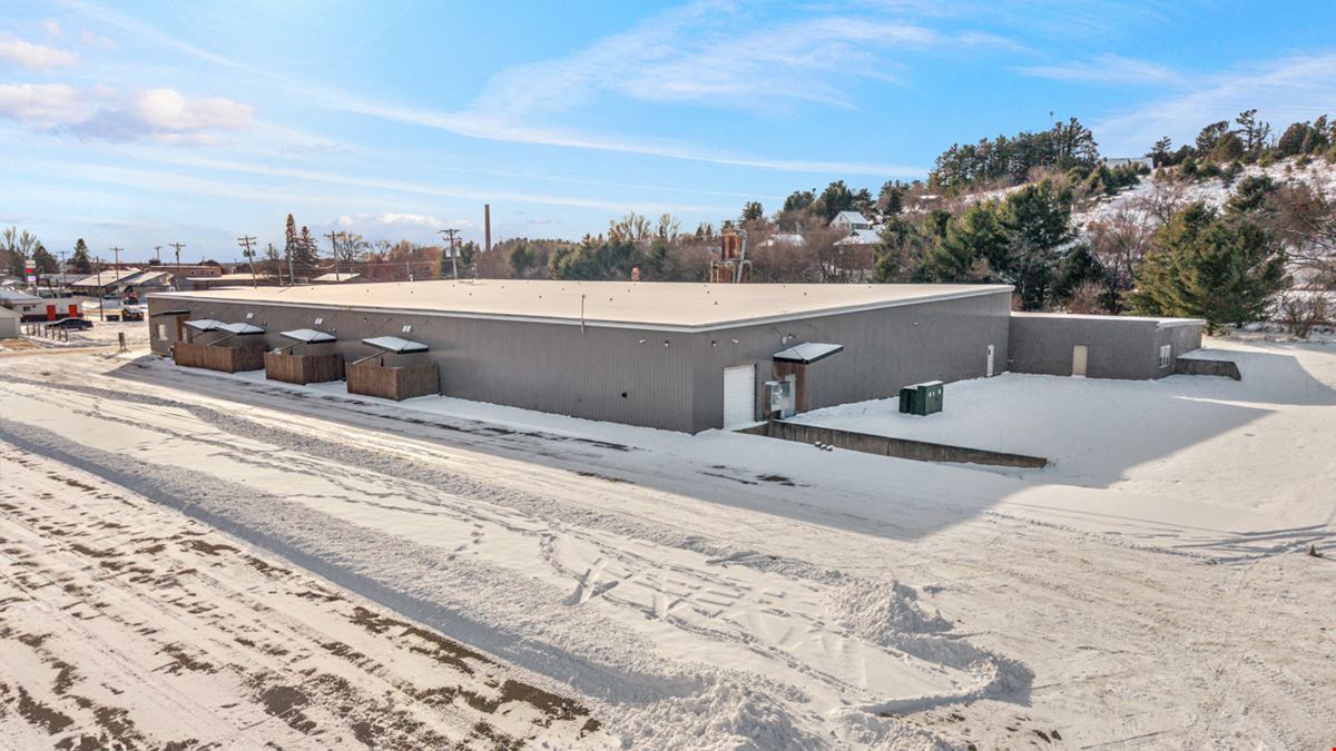 106 E Smith St