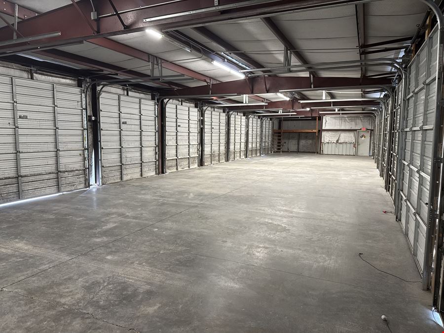 5,700 SF Industrial with Ample Outdoor Storage