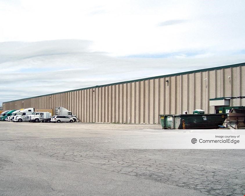 Elk Grove Industrial Park - 851-875 East Devon Avenue