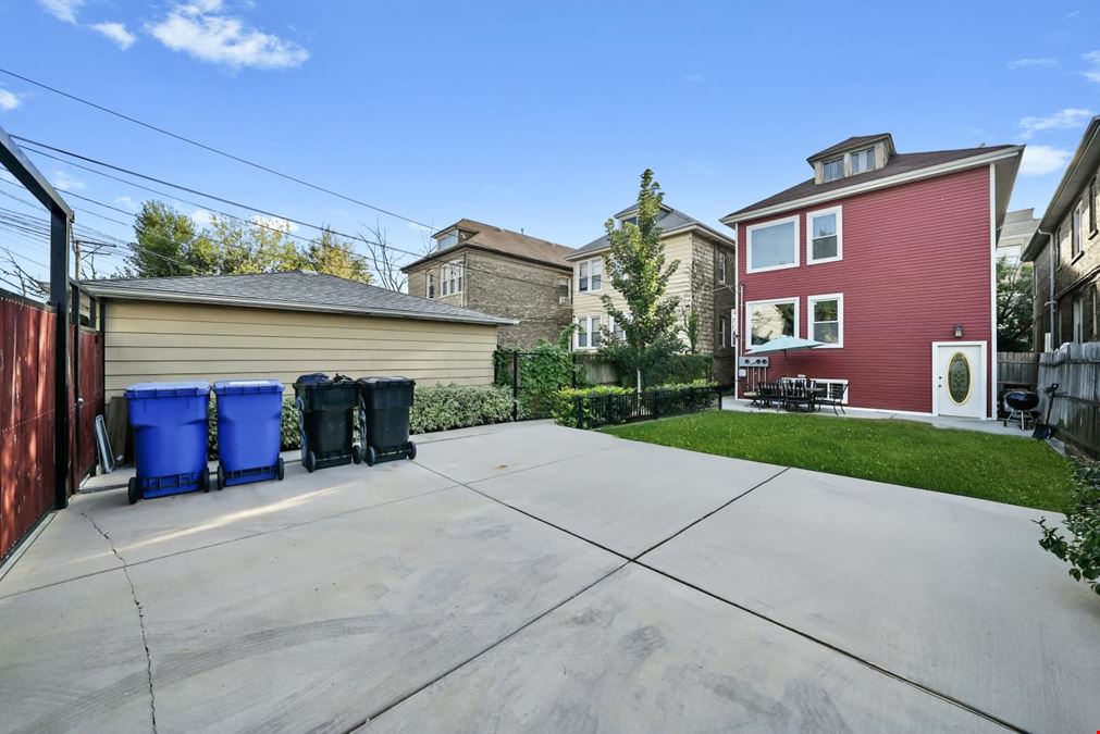 6933 S Washtenaw