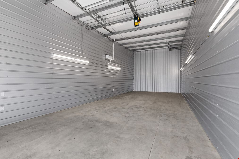 Storpro - 720 Antioch Drive