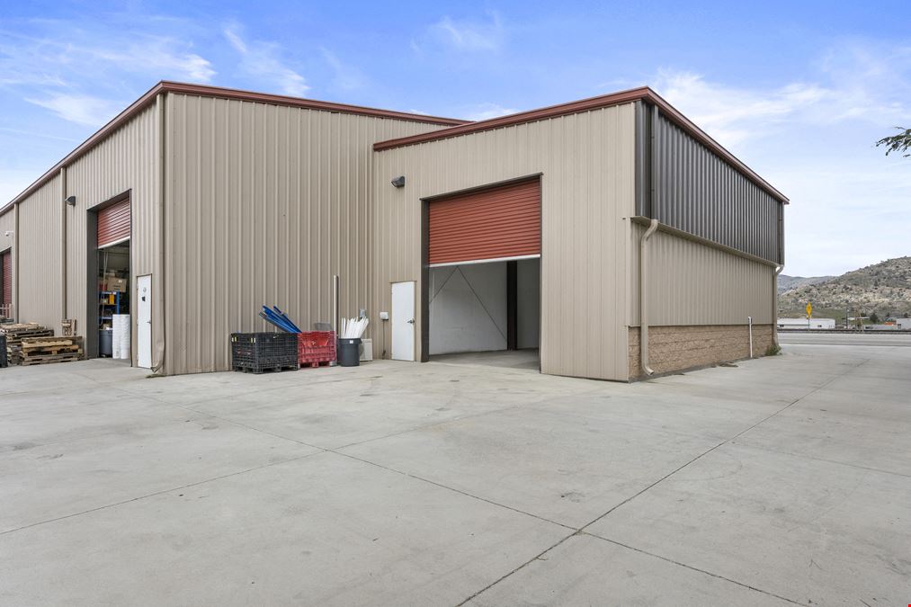 Warehouse/Office Space Off Tehachapi Blvd