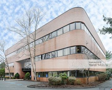275 Turnpike Executive Park