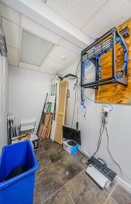 Stand-alone Medical or Professional Office Space in Safety Harbor, FL