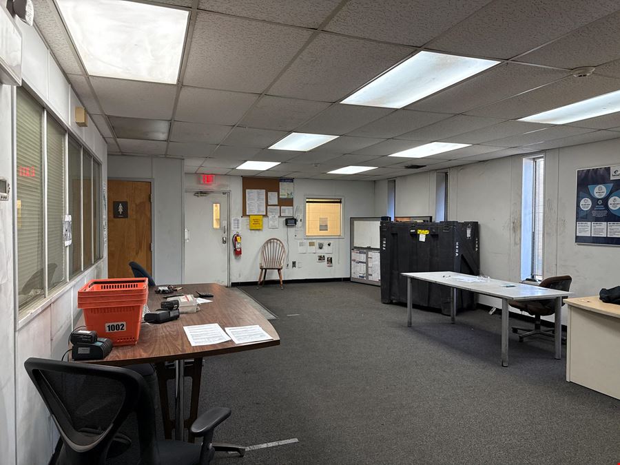 1002 Industrial Drive