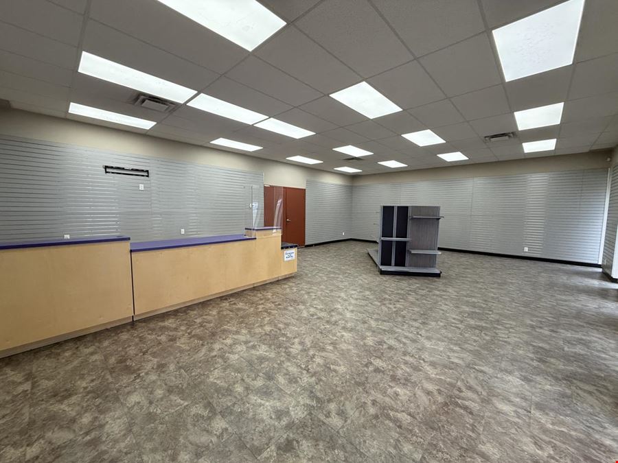 Centre 77
