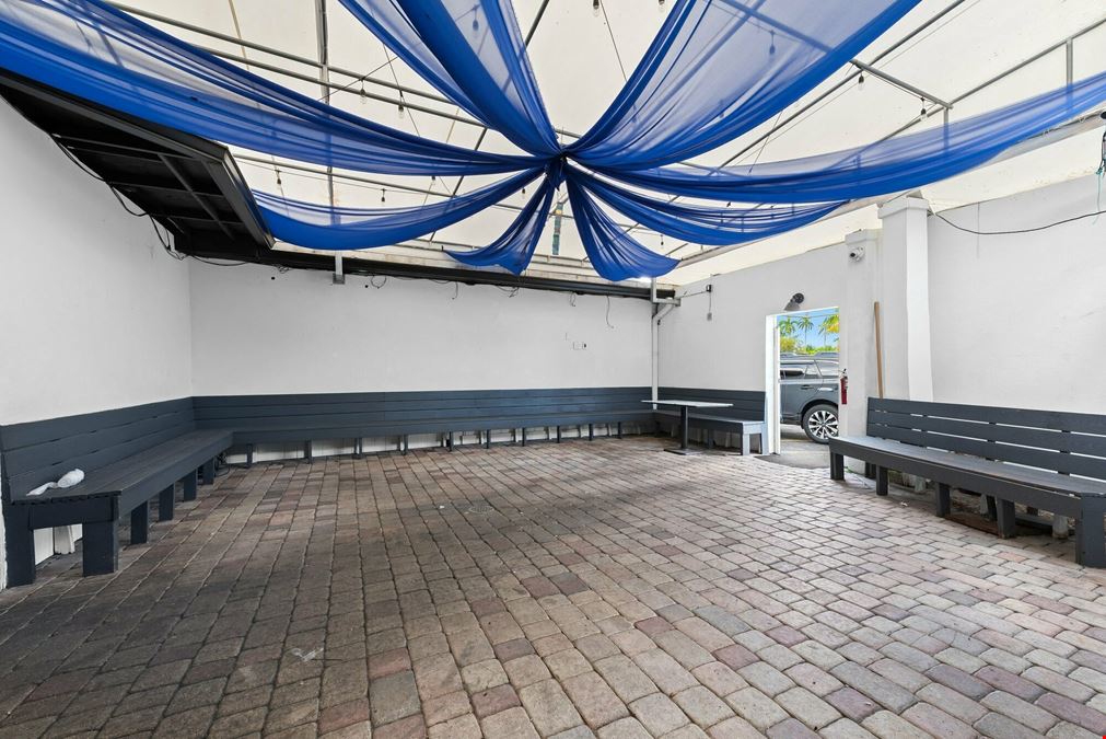 Retail / Restaurant