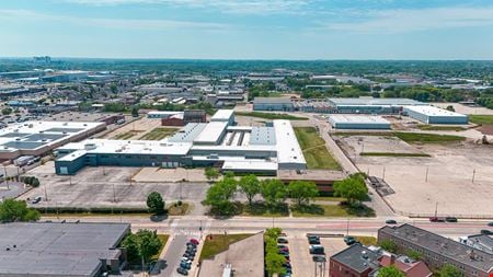 Preview of Industrial space for Rent at 4701 W Greenfield Ave