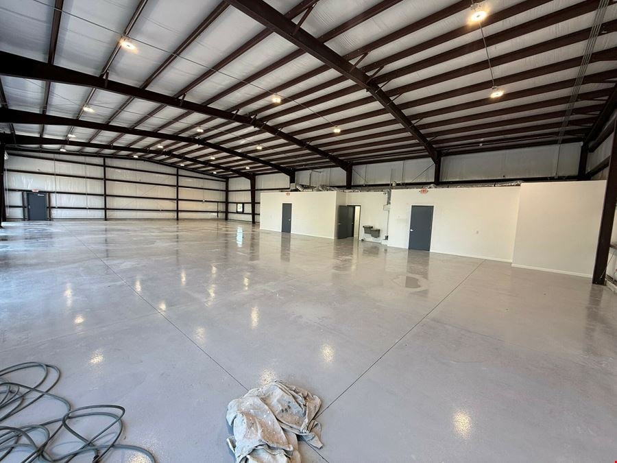 Stand-Alone Warehouse with Yard