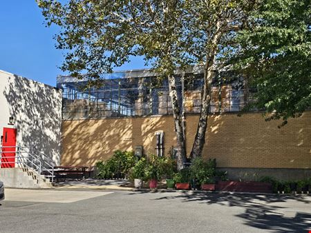 Preview of Industrial space for Rent at 410-450 North Avenue East