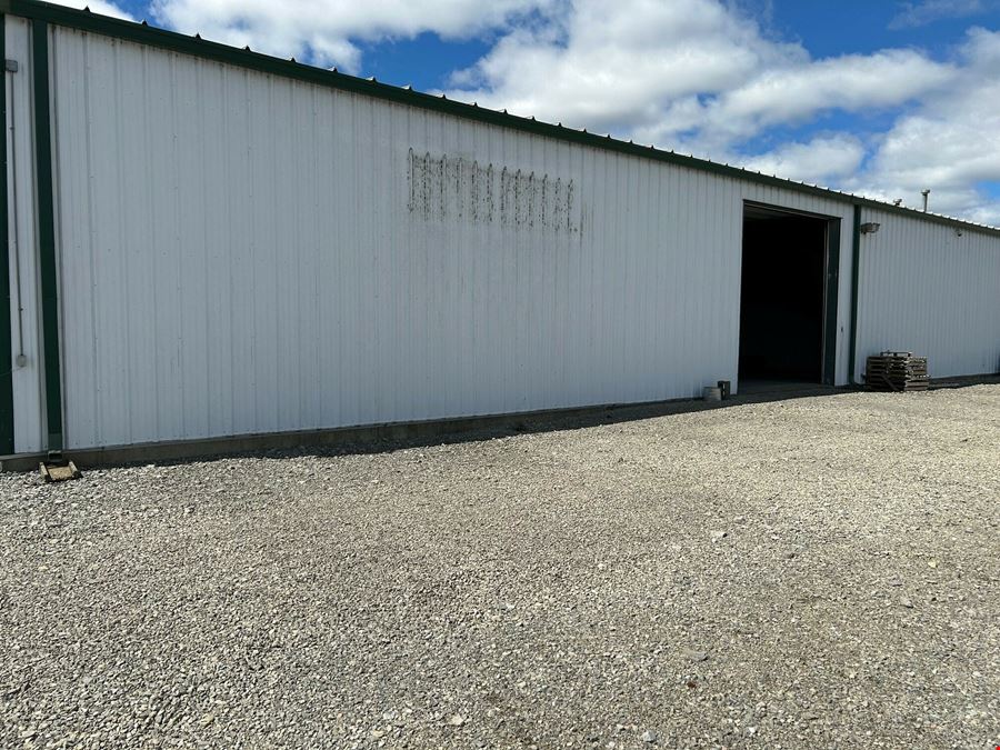 4,968 SF Industrial Building with Offices