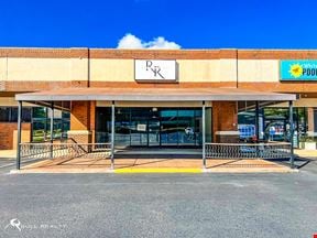 ±1,800 SF Retail/Restaurant Opportunity