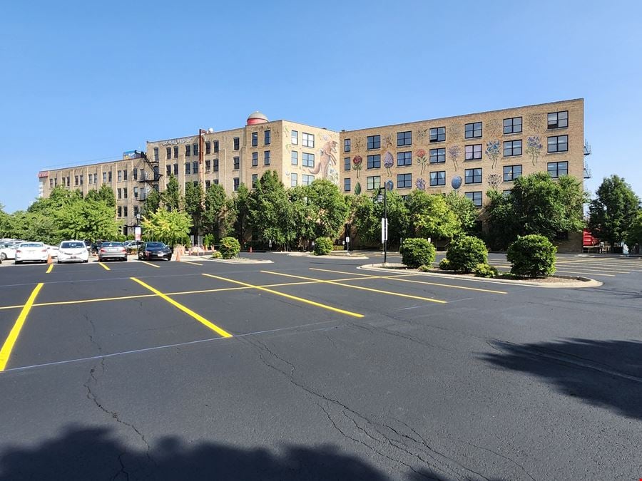Lacuna Lofts