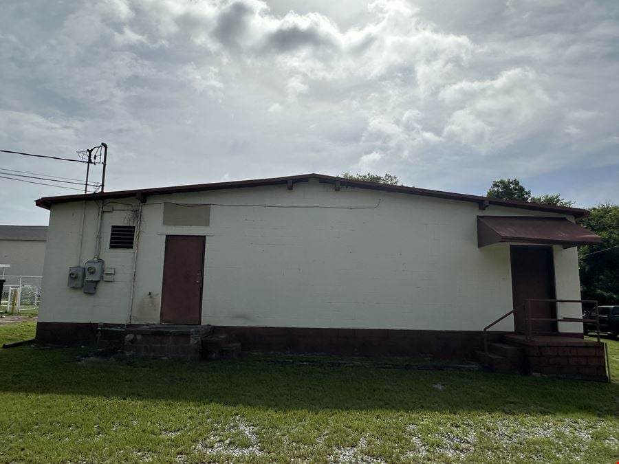 3863 Napier Ave.