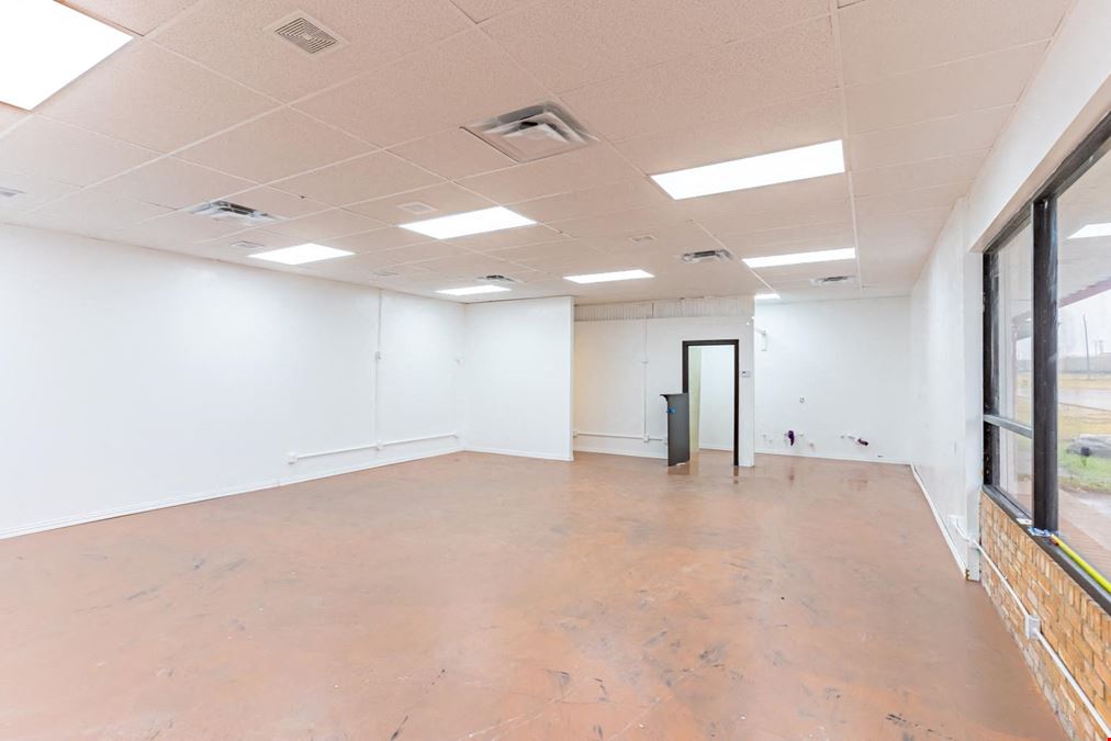 Retail for Lease in Terrell, TX
