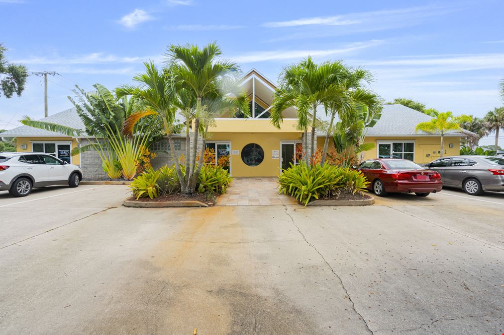 301 W Fee Ave