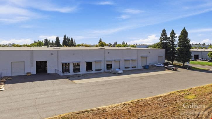 ±28,815 - ±74,049 SF Industrial Space Availalbe