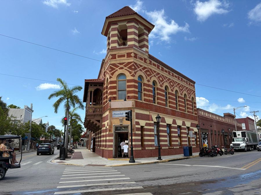100 Duval Street