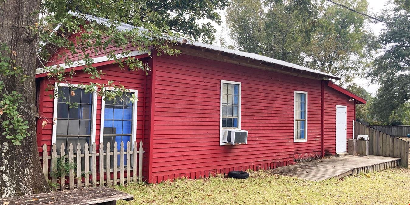 Exceptional Opportunity to Own a Daycare Facility in Quaint Fairhope or Redevelop