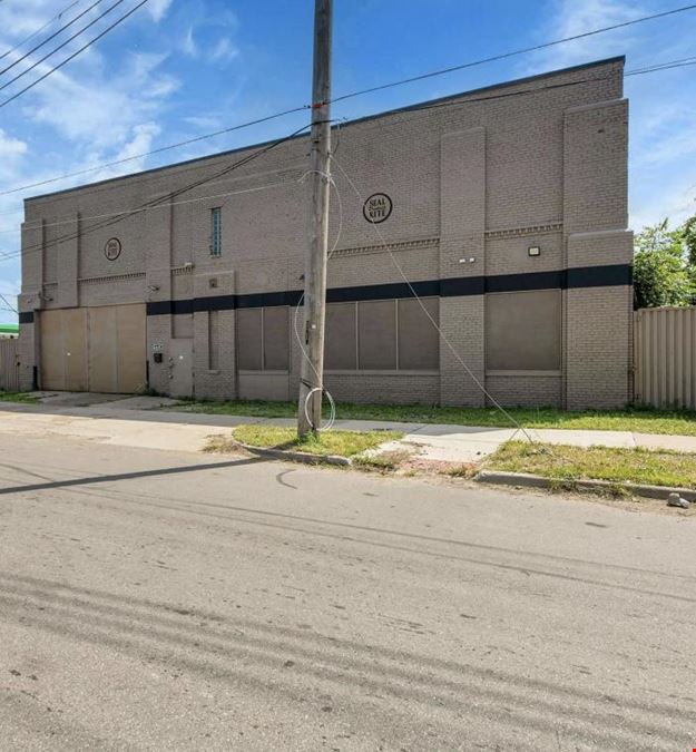 15,600 SF | M4 Industrial Building for Sale or Lease