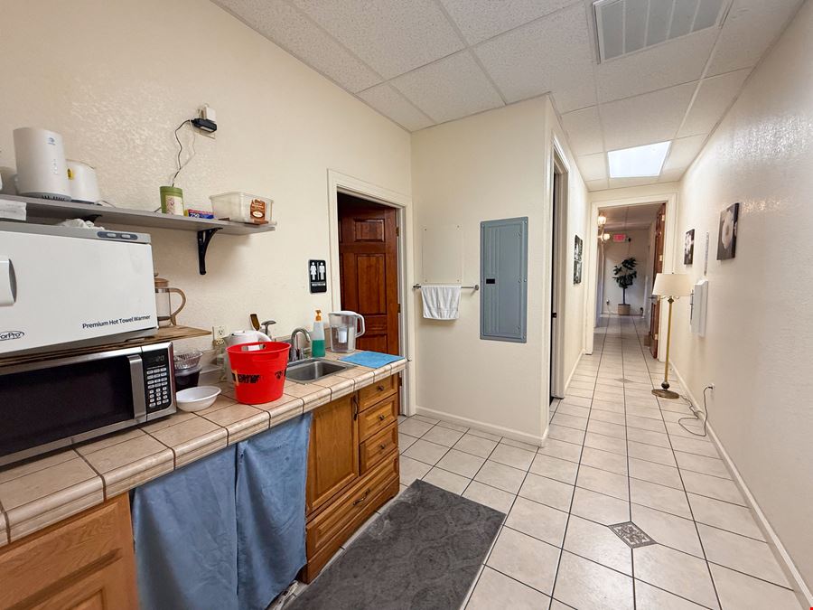 Fully Built-Out Commercial Office Space | Now Leasing | Near Downtown Merced