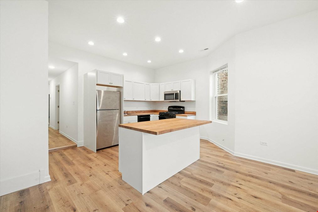 3-Unit Greystone | Renovated | Washington Park