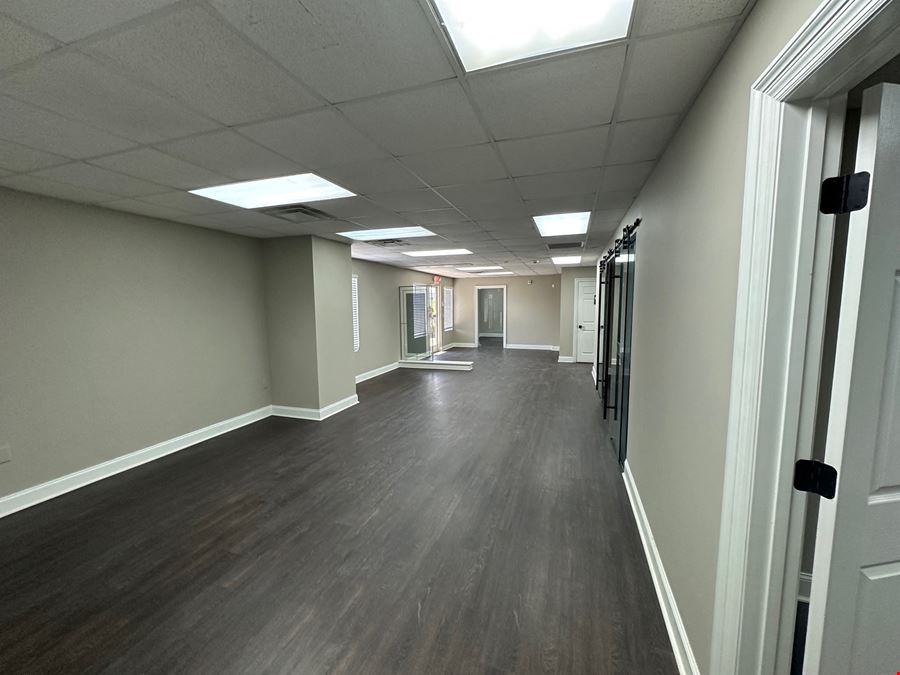 Class A Office / Warehouse / Showroom in Columbia County