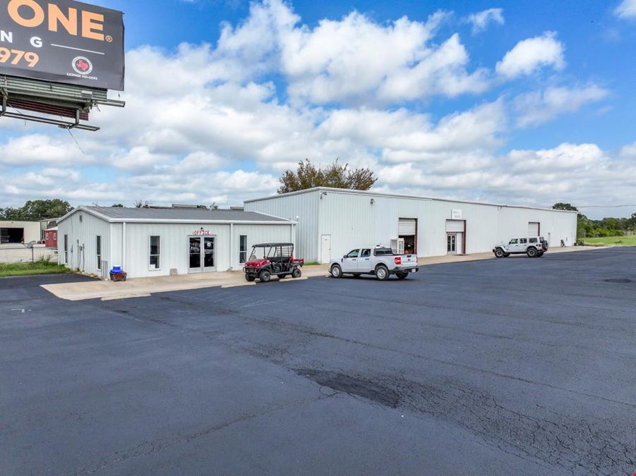 Flex Space for Sale in Wills Point