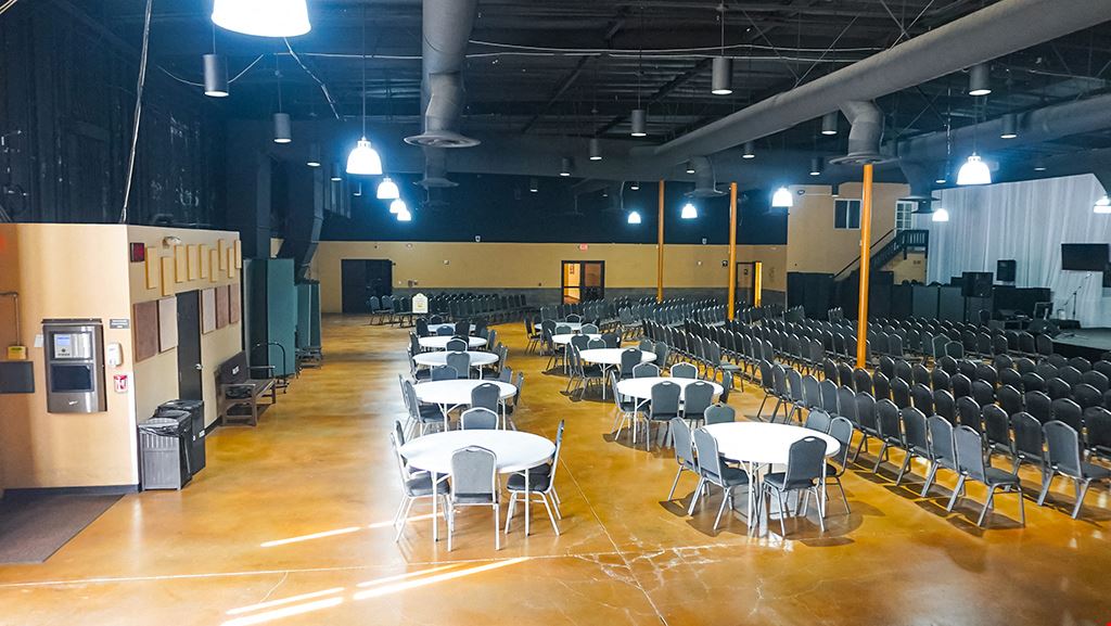911-913 S Maple Ave 