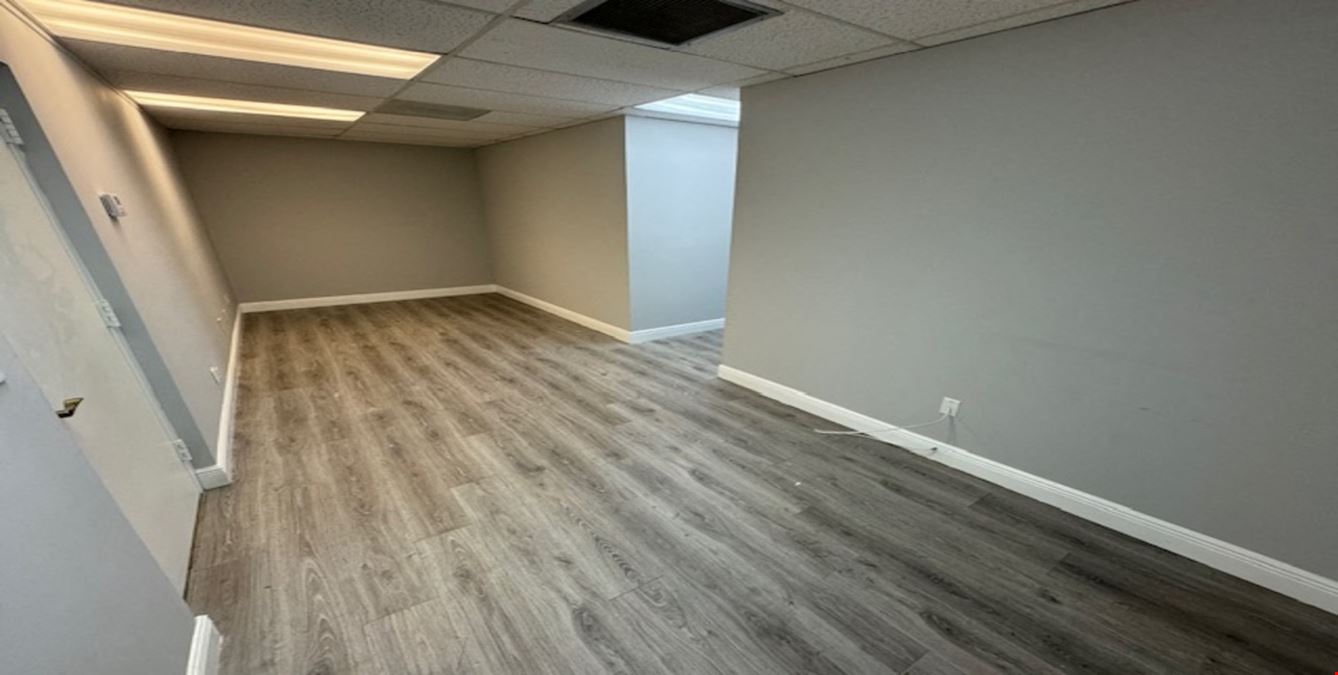 924 SF Suite 223 Professional and Medical Office Space