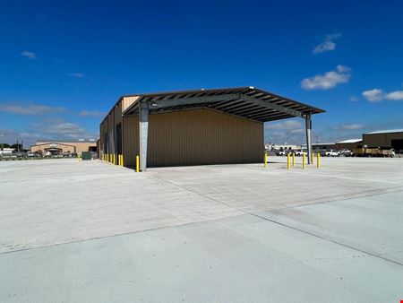 Preview of Industrial space for Rent at 5653 Kingpin Dr