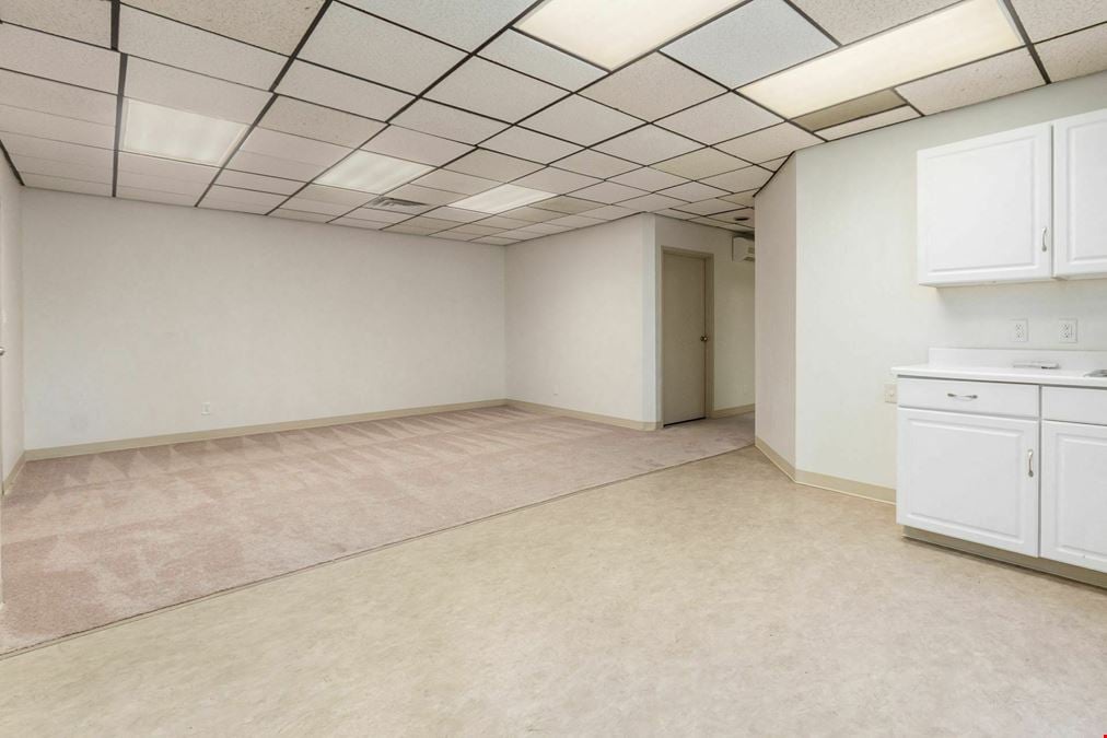 5180 E Main St, Entire 2820 sq ft Upper Floor