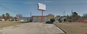 1,500 sqft warehouse/land on Alba St