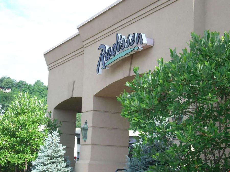 Radisson Cincinnati Riverfront