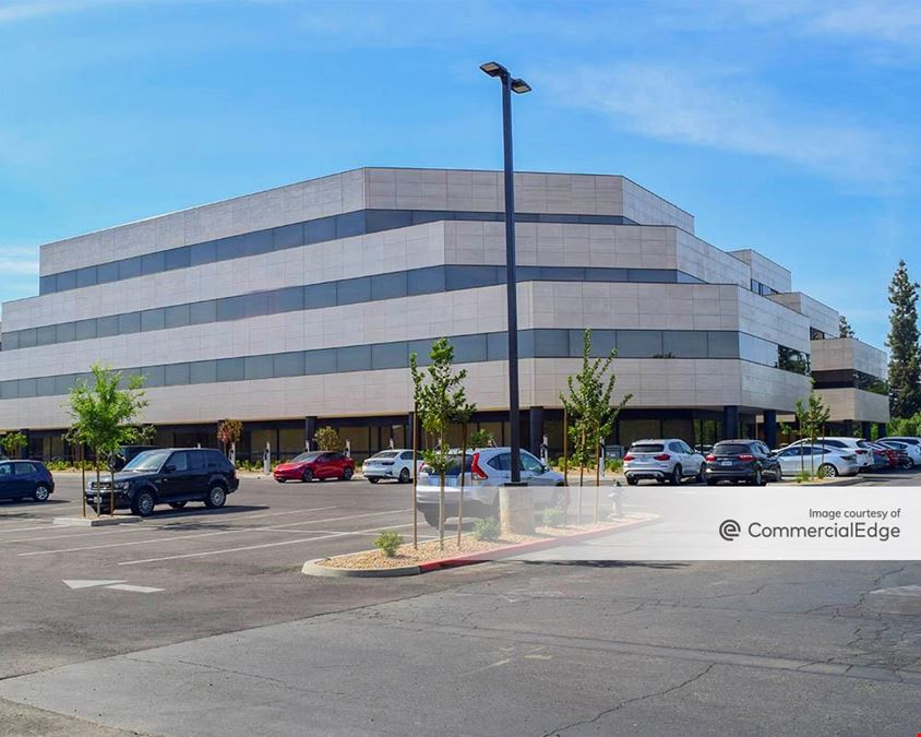 Fig Garden Financial Center - 5250 North Palm Avenue