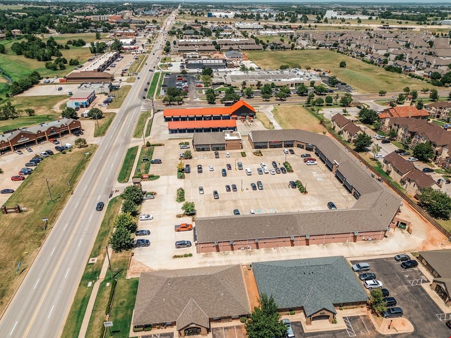West Pointe Shoppes