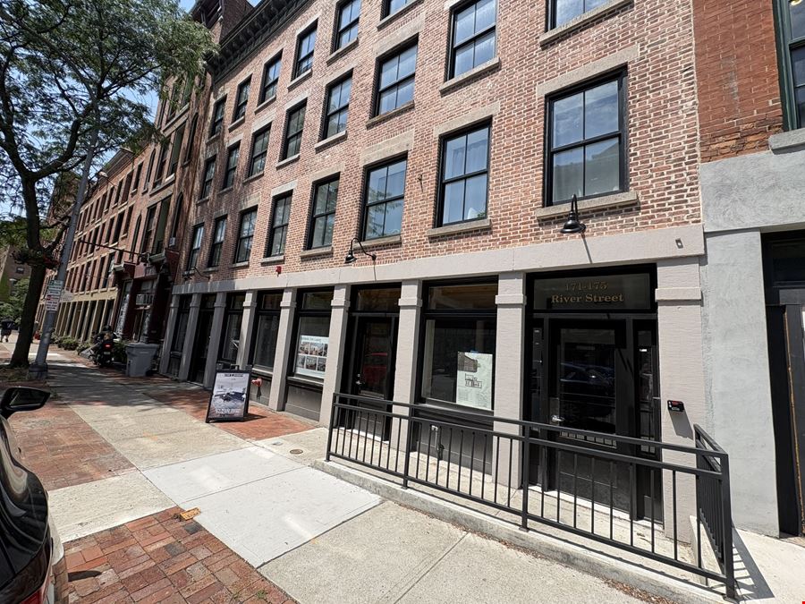 171 River Street