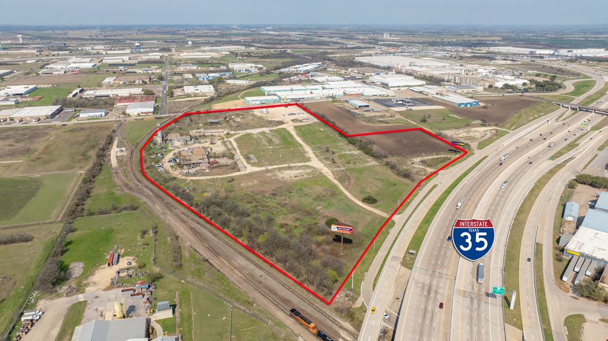 32 Acres Industrial For Lease / BTS