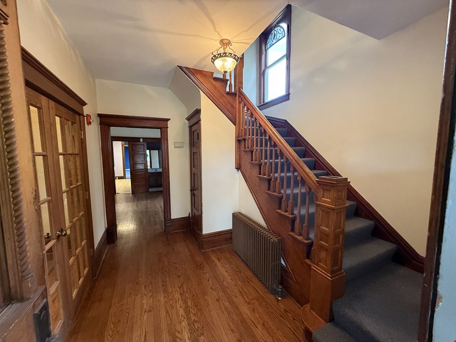 236 Webster 