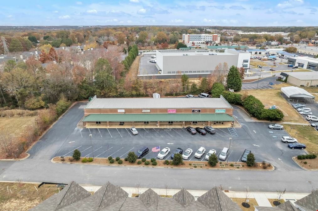 Fully Leased Strip Mall in Simpsonville, SC
