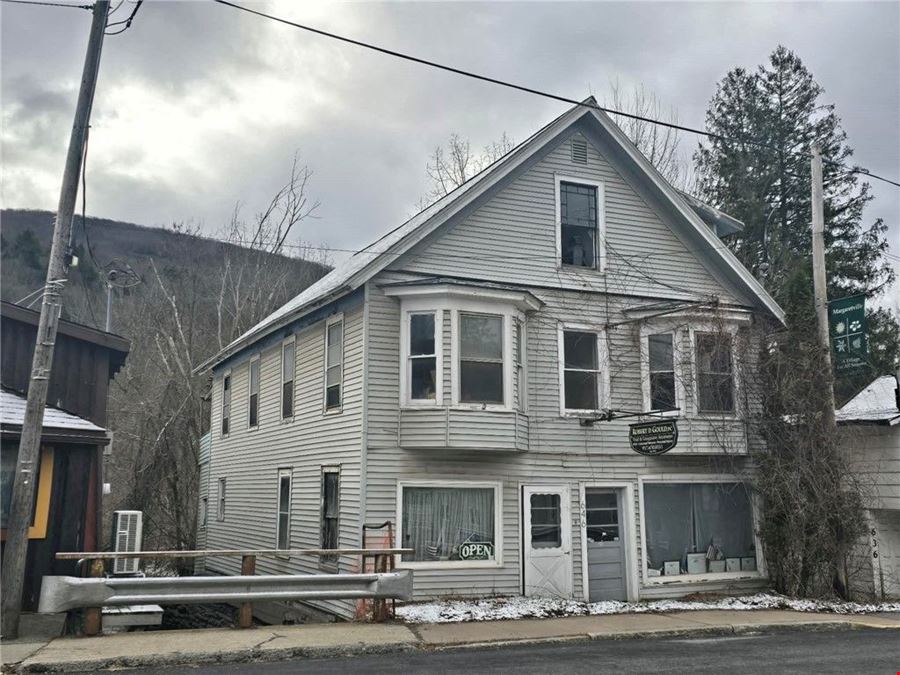 646 Main St