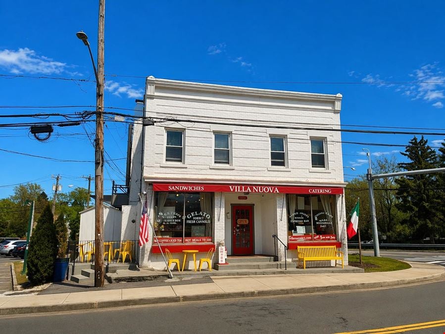 551 E Putnam Ave