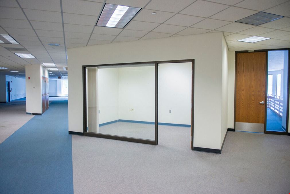 1 Apollo Dr
