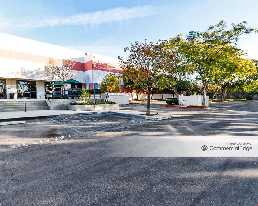 San Dimas Corporate Park - 924 Overland Court