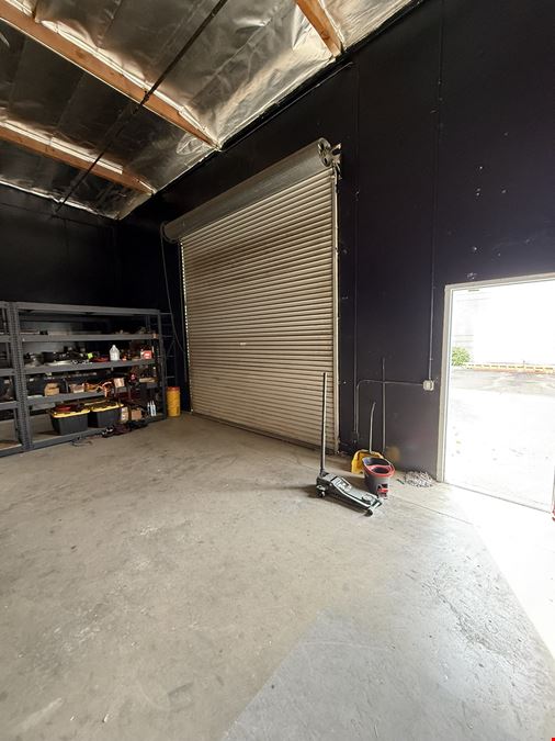 ±6,480 SF Industrial/Flex Building