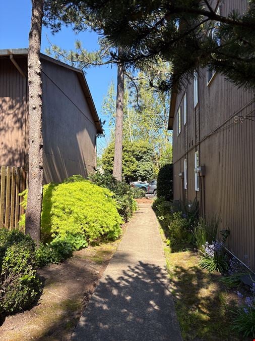Tam-O-Shanter Apartments