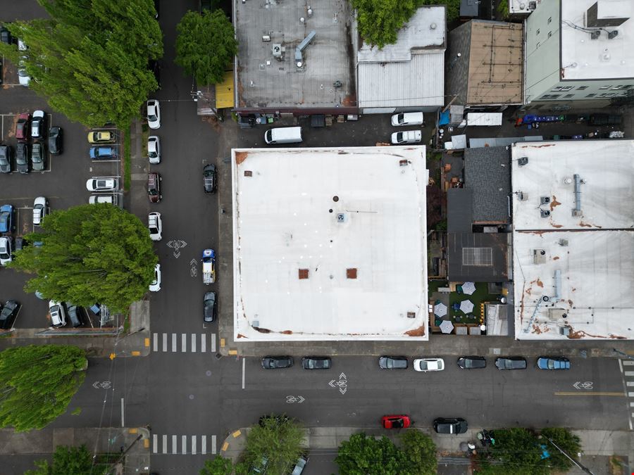 Unique SE Portland Warehouse with Wash Bay